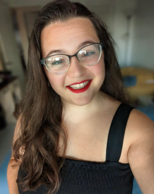 Elena Conte, Licensed Clinical Social Worker, professional headshot